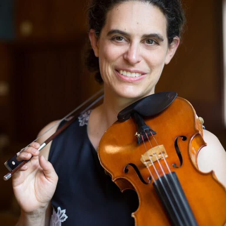 Laura-Risk-photo-768x1152